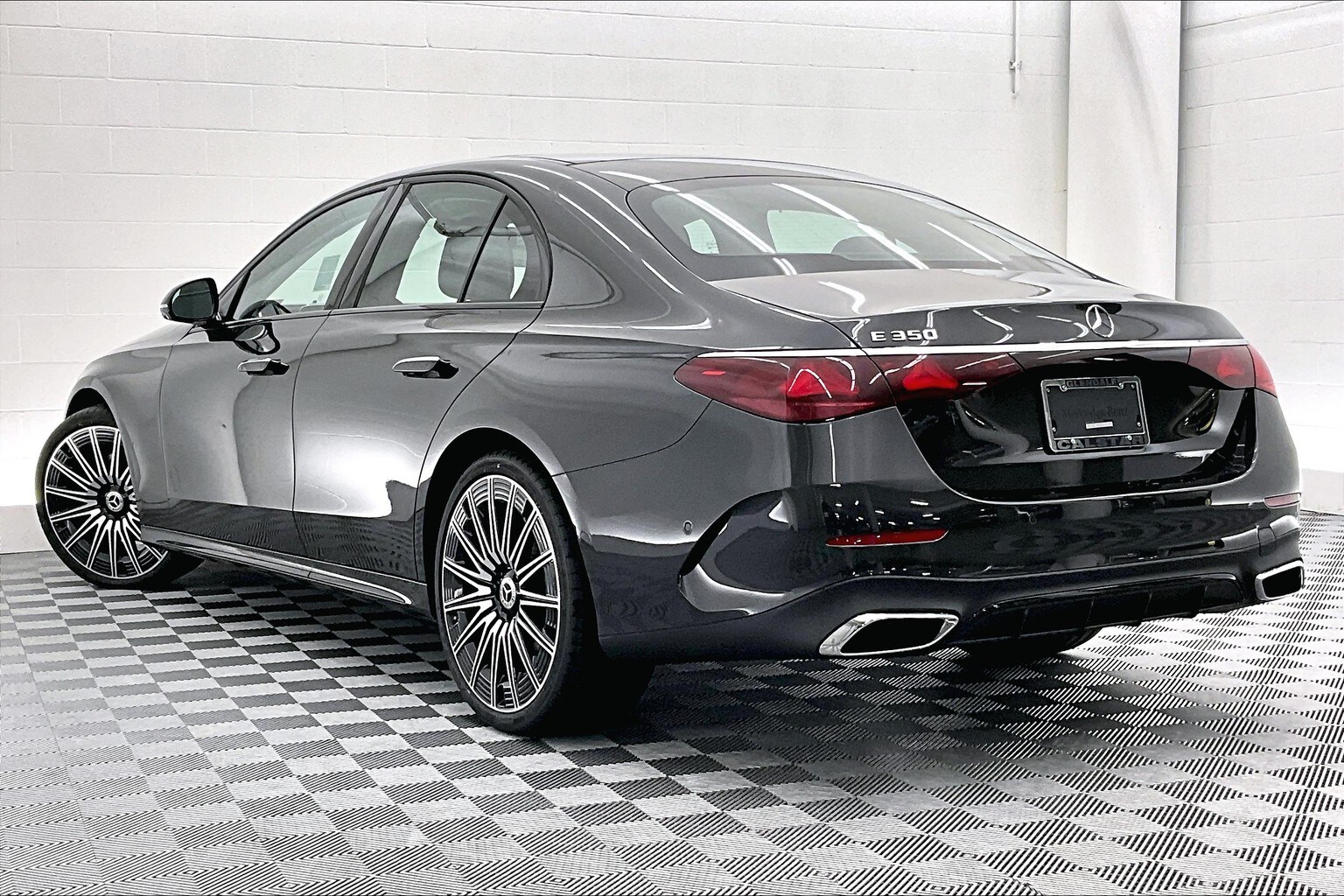 2026 Mercedes Benz E photo 2