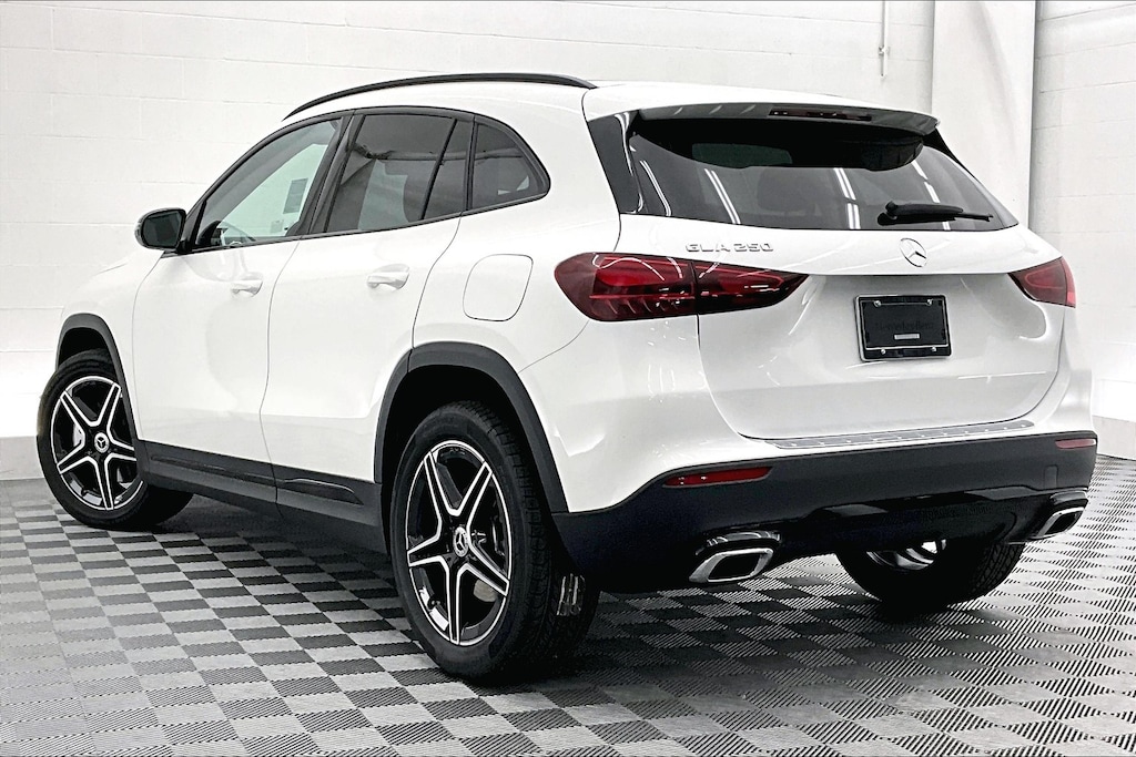 New 2026 Mercedes-Benz GLA 250 SUV
