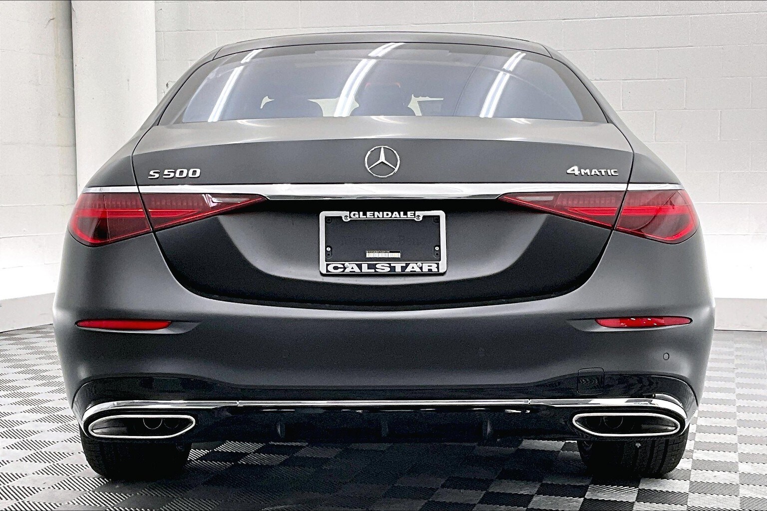 2026 Mercedes Benz S 500 4MATIC photo 3