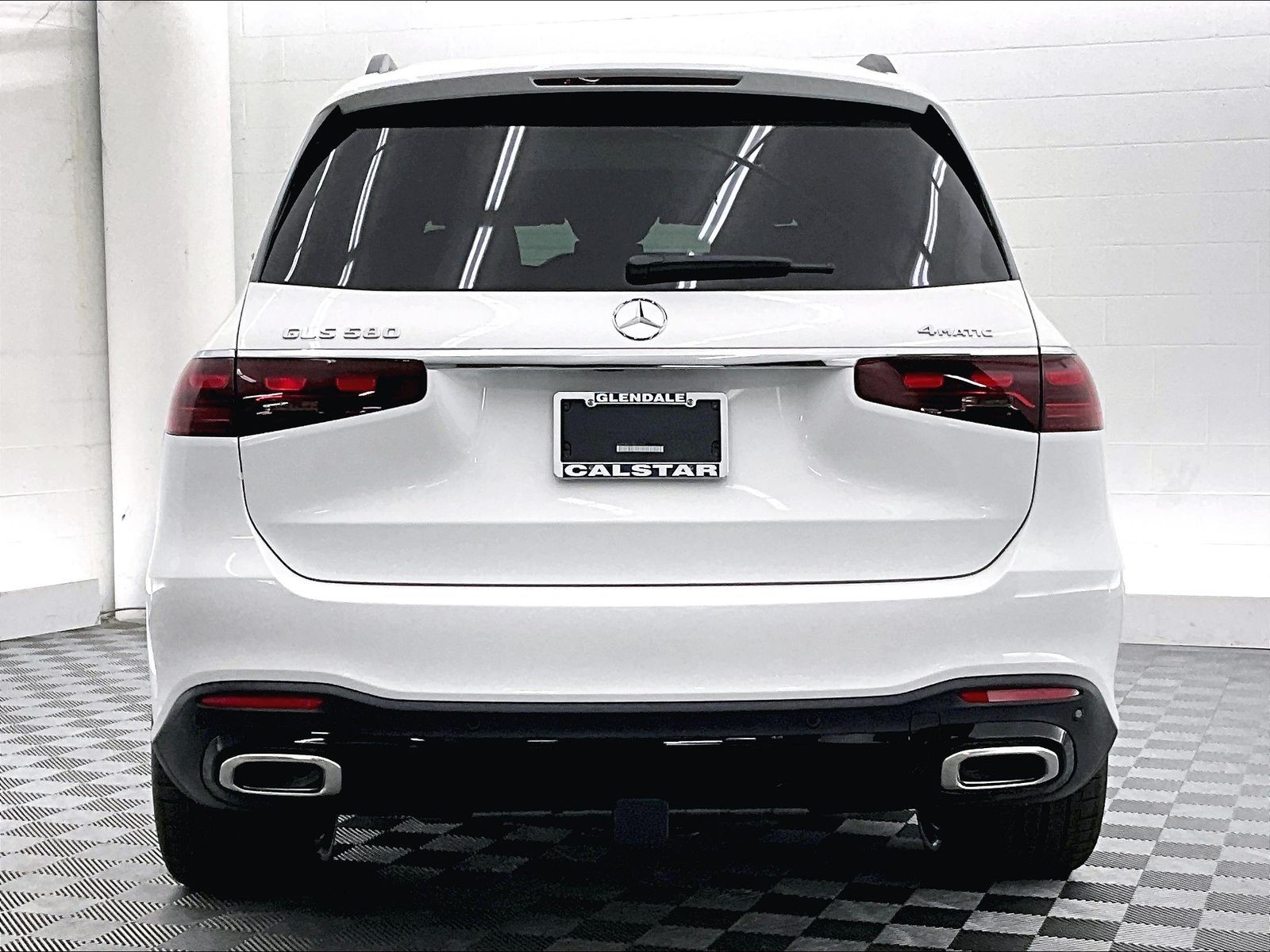2026 Mercedes-Benz GLS photo 3