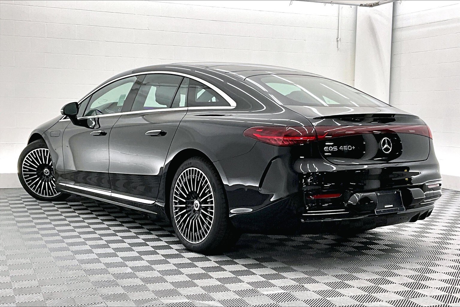 2026 Mercedes Benz EQS Sedan 450 photo 2