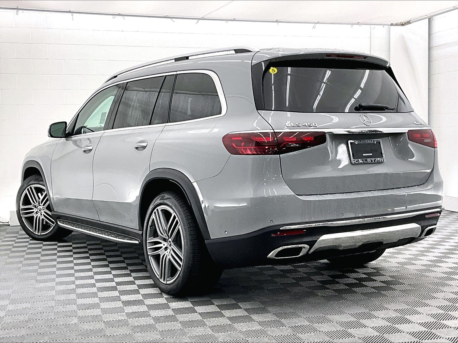 2026 Mercedes-Benz GLS photo 2