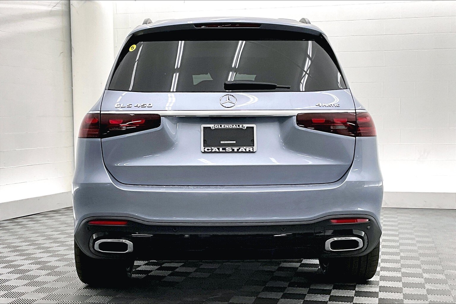2026 Mercedes Benz GLS 450 4MATIC photo 2