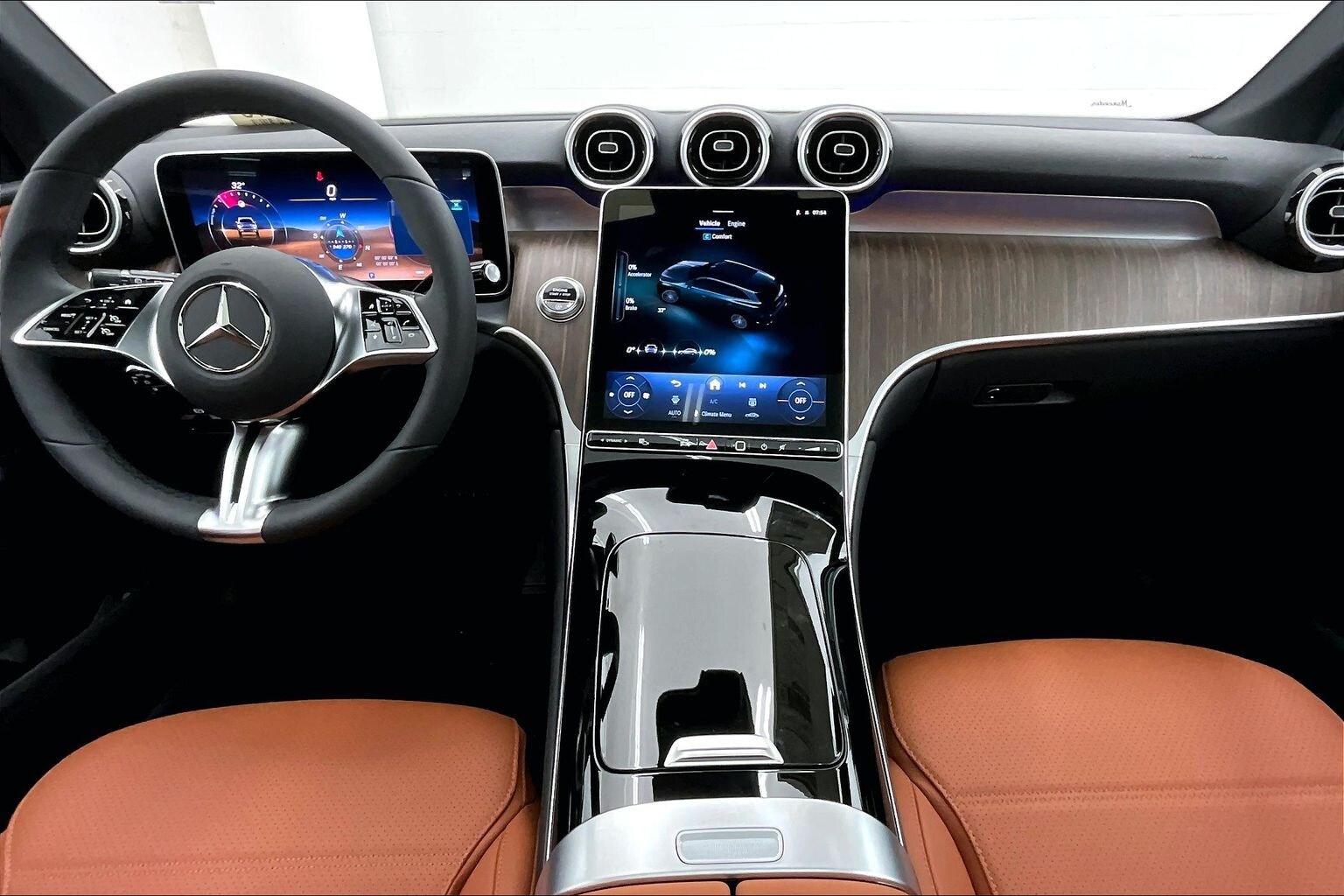 2026 Mercedes Benz GLC 300 photo 4