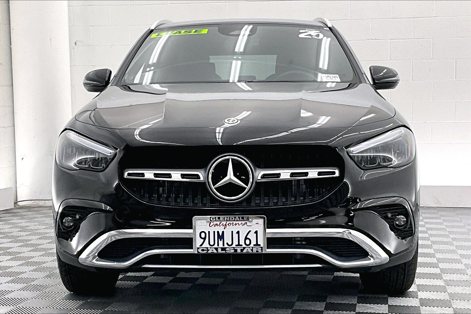 2025 Mercedes Benz GLA 250 photo 2