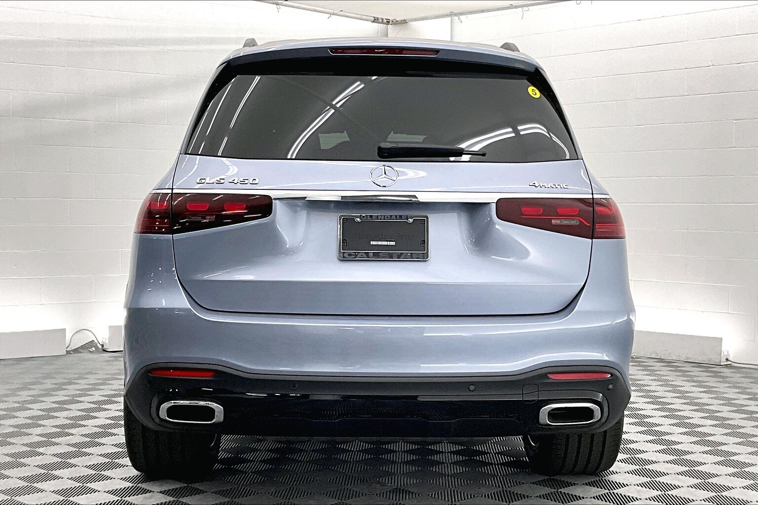 2025 Mercedes Benz GLS 450 4MATIC photo 2