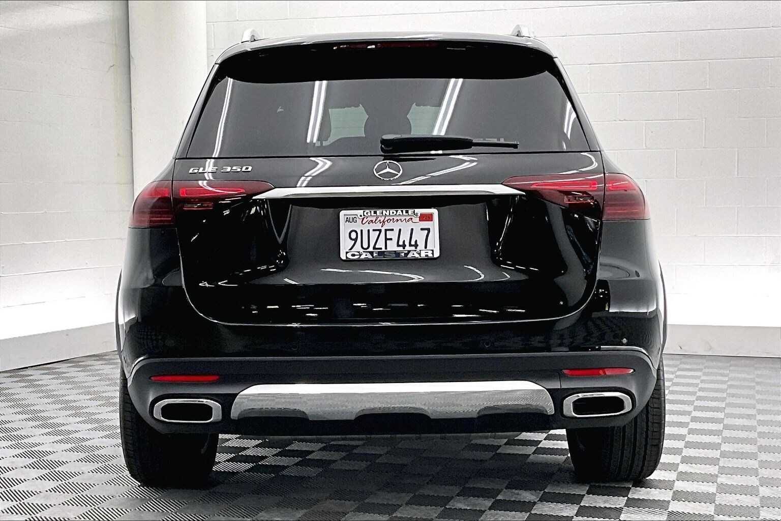 2025 Mercedes Benz GLE 350 4MATIC photo 3