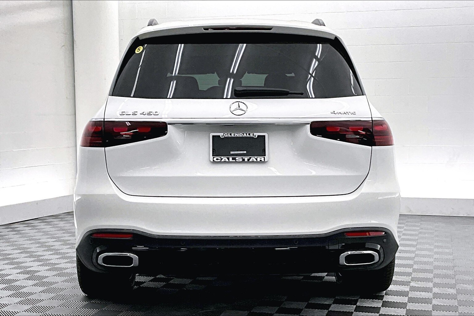 2026 Mercedes Benz GLS 450 4MATIC photo 3