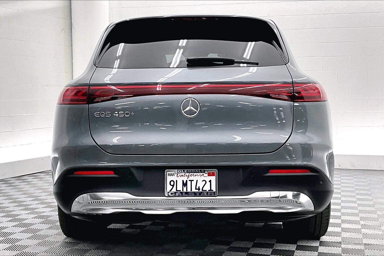 2023 Mercedes Benz EQS SUV 450 photo 3