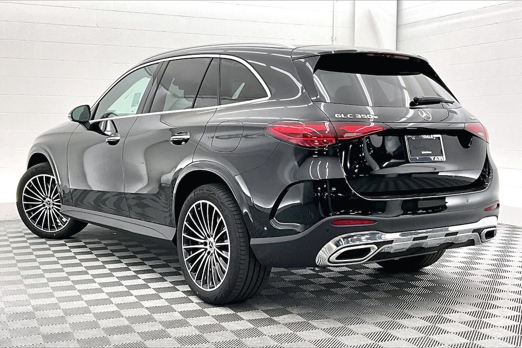 New 2026 Mercedes-Benz GLC 350e 4MATIC SUV