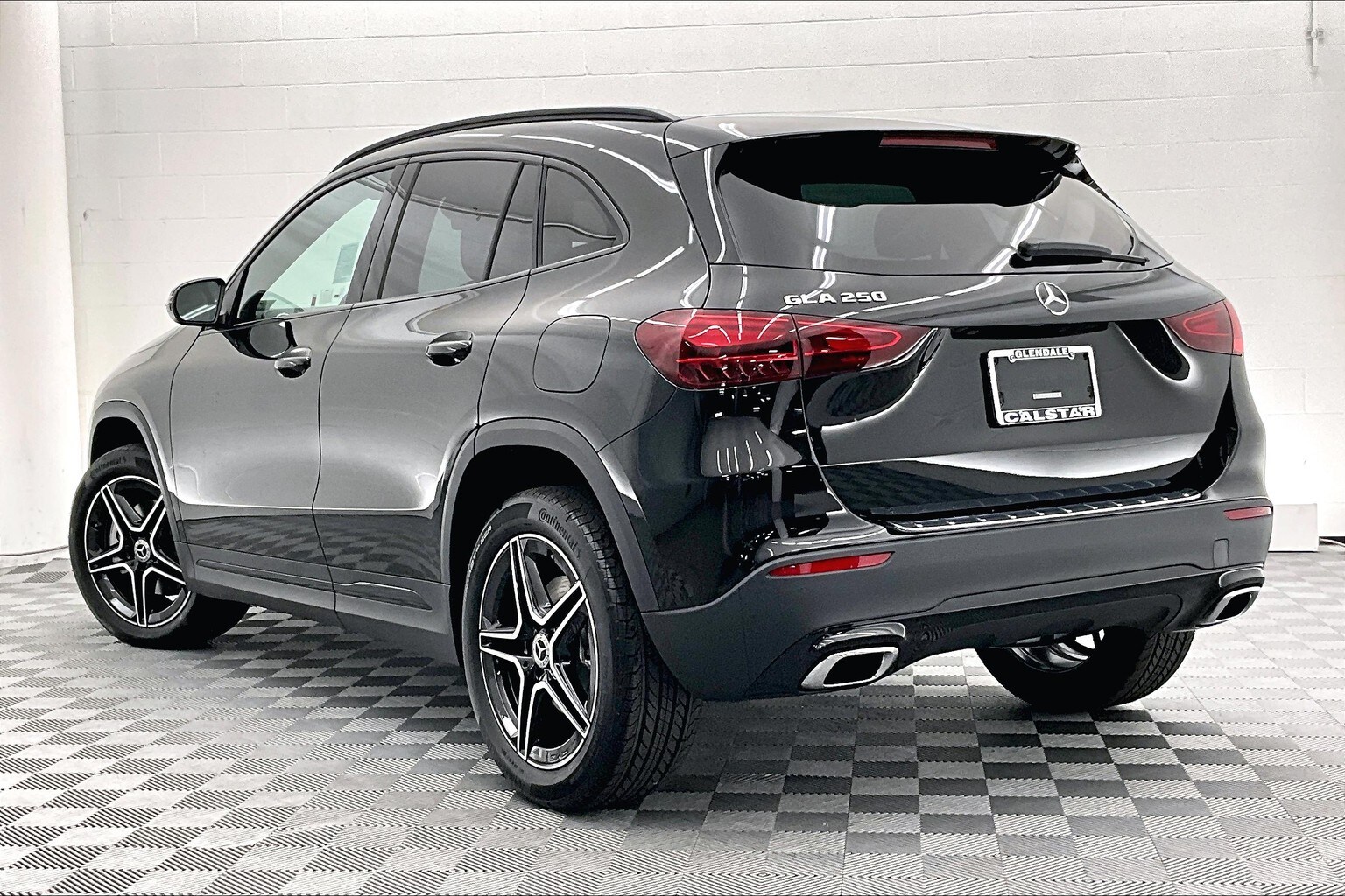 2026 Mercedes Benz GLA 250 photo 2
