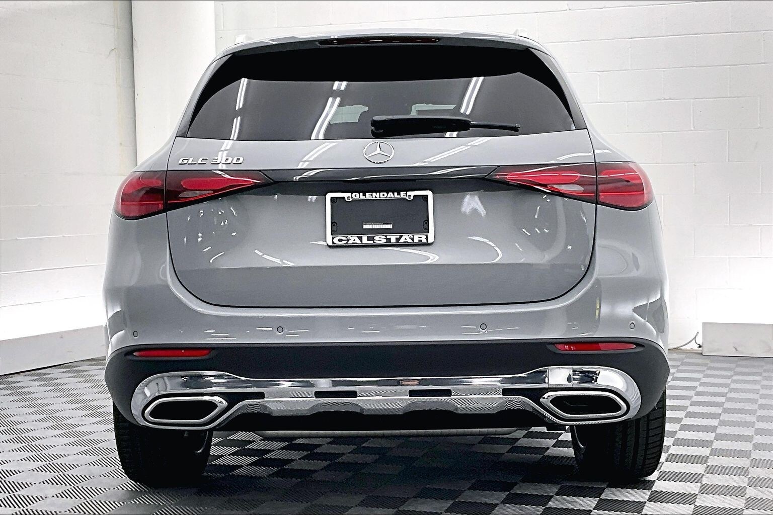 2026 Mercedes Benz GLC 300 photo 3