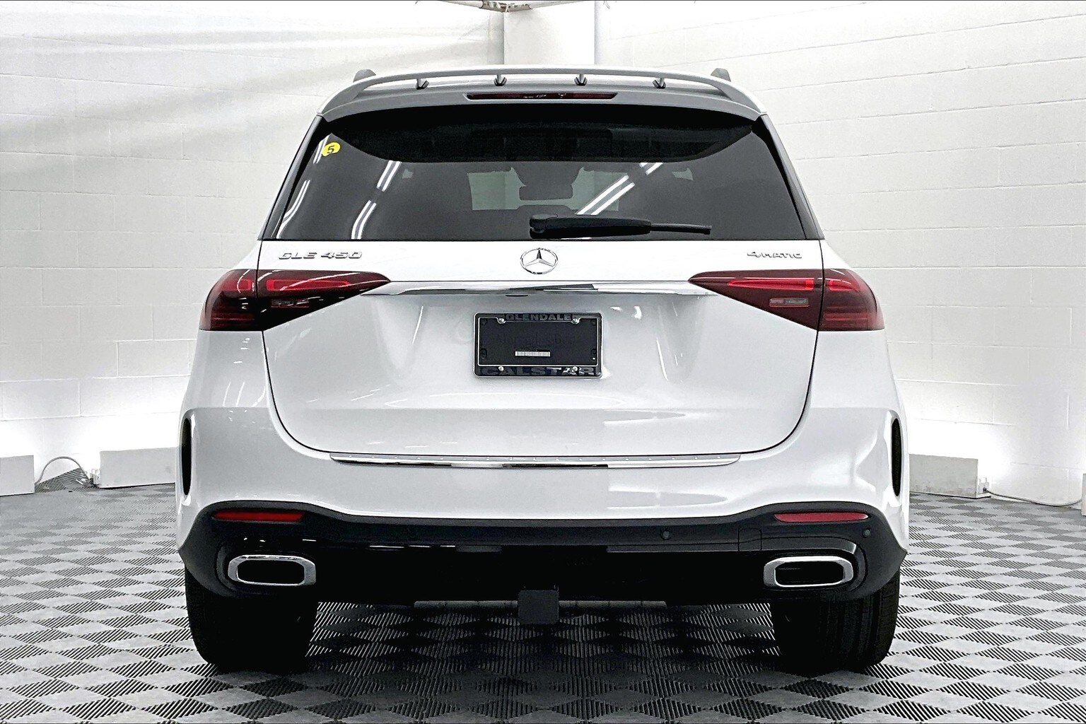 2025 Mercedes Benz GLE 450 4MATIC photo 2