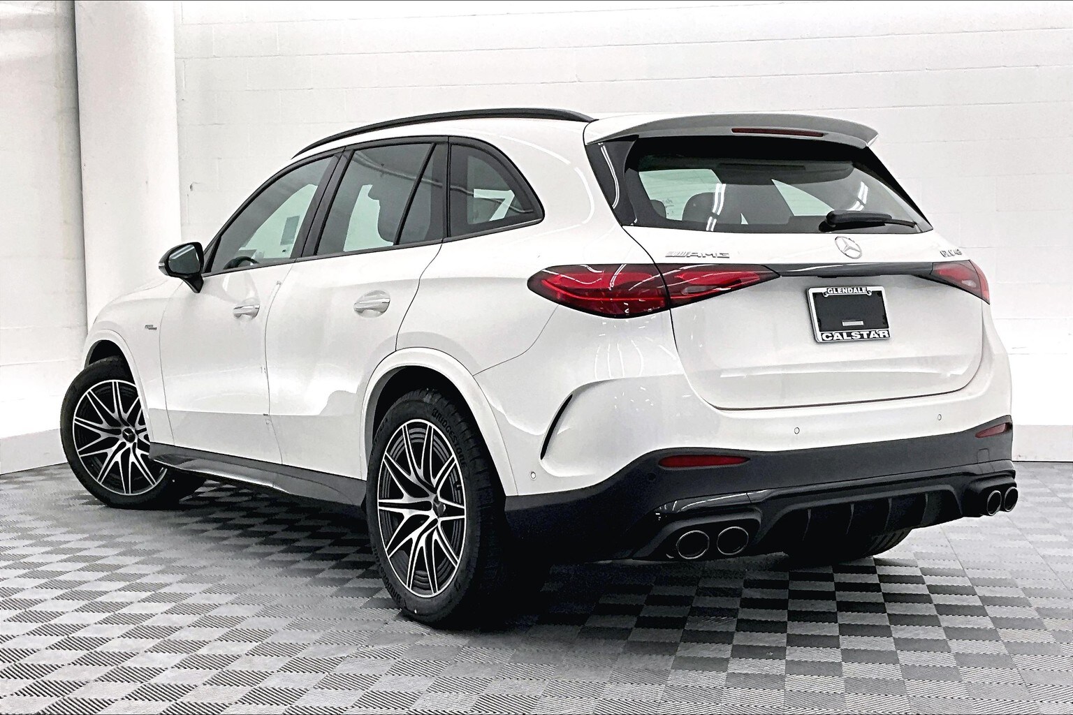 2025 Mercedes Benz GLC AMG 43 photo 2