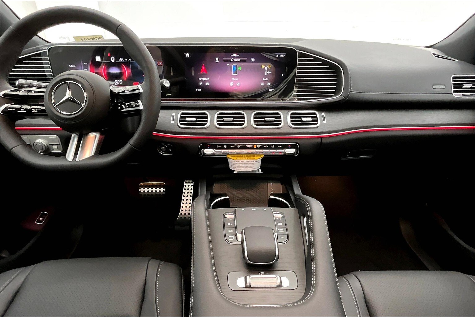 2026 Mercedes Benz GLS 450 4MATIC photo 4