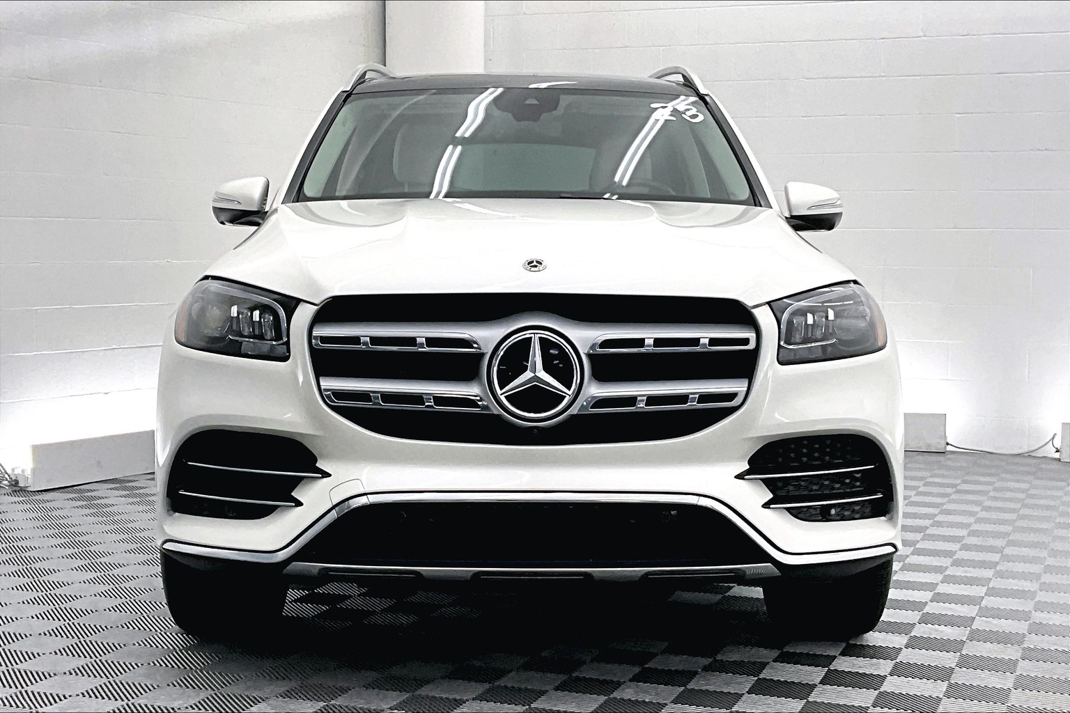 Used 2023 Mercedes-Benz GLS Base with VIN 4JGFF5KE9PA840860 for sale in Glendale, CA