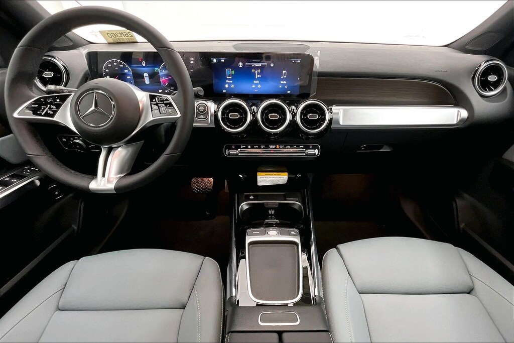 New 2026 Mercedes-Benz GLB 250  SUV