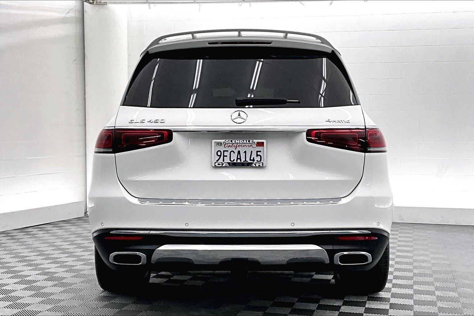 2023 Mercedes Benz GLS 450 4MATIC photo 3