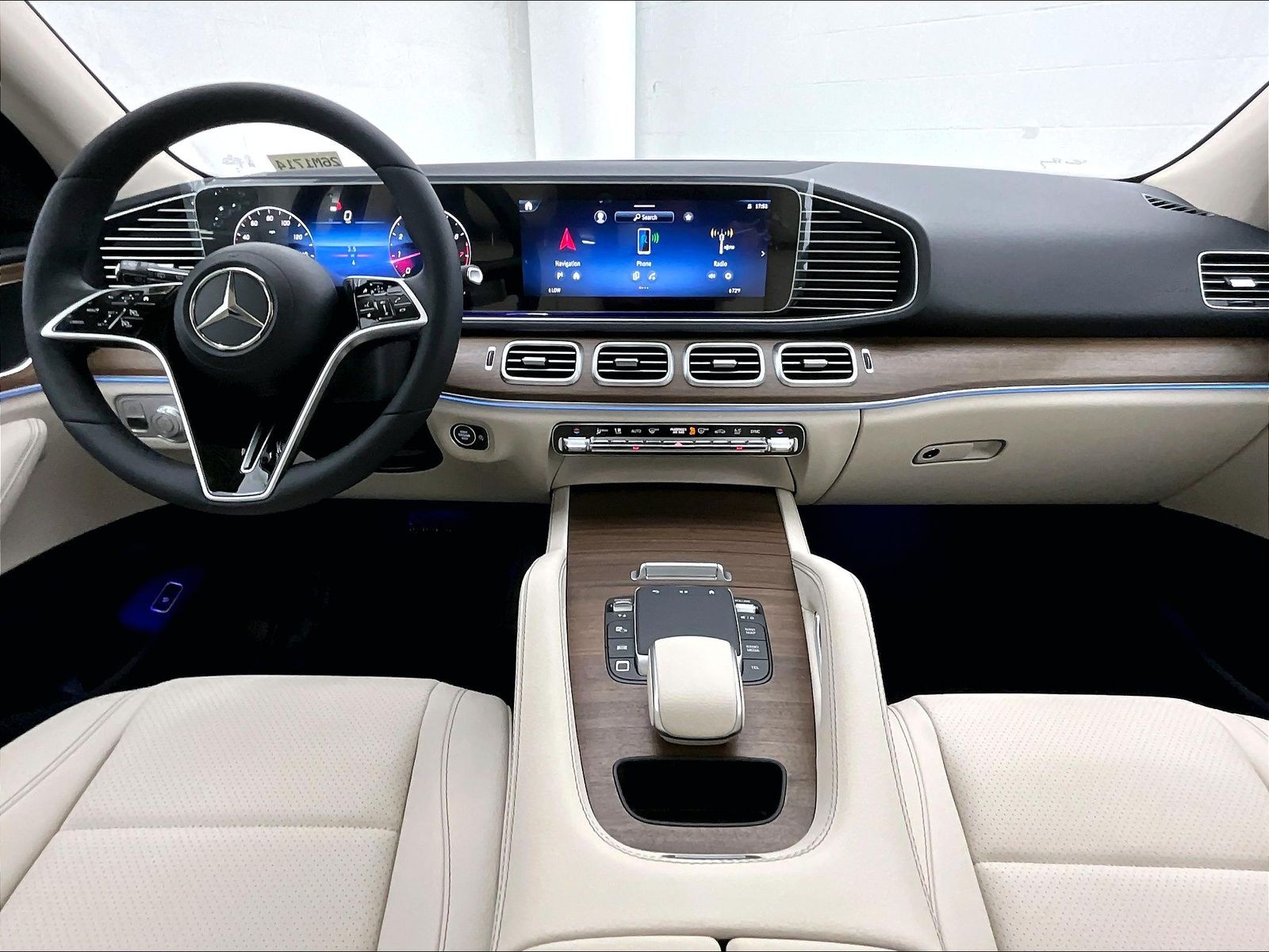 2026 Mercedes-Benz GLE photo 4