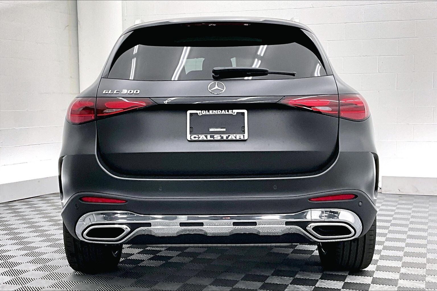 2026 Mercedes Benz GLC 300 photo 3