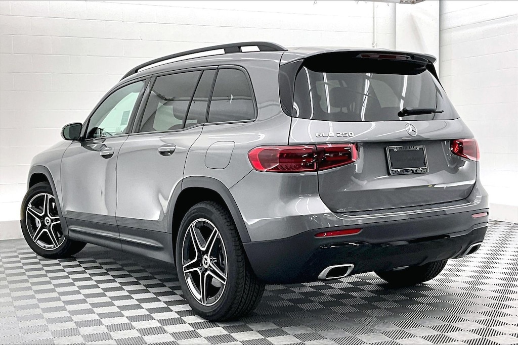 New 2026 Mercedes-Benz GLB 250 SUV