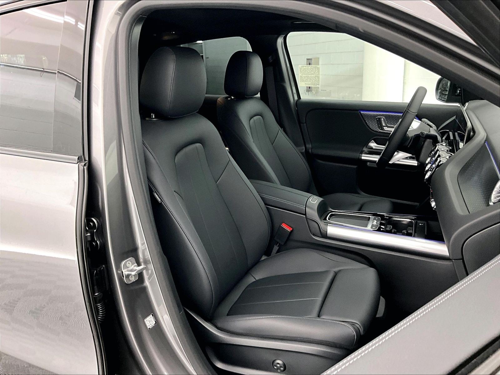 2026 Mercedes-Benz GLA photo 5
