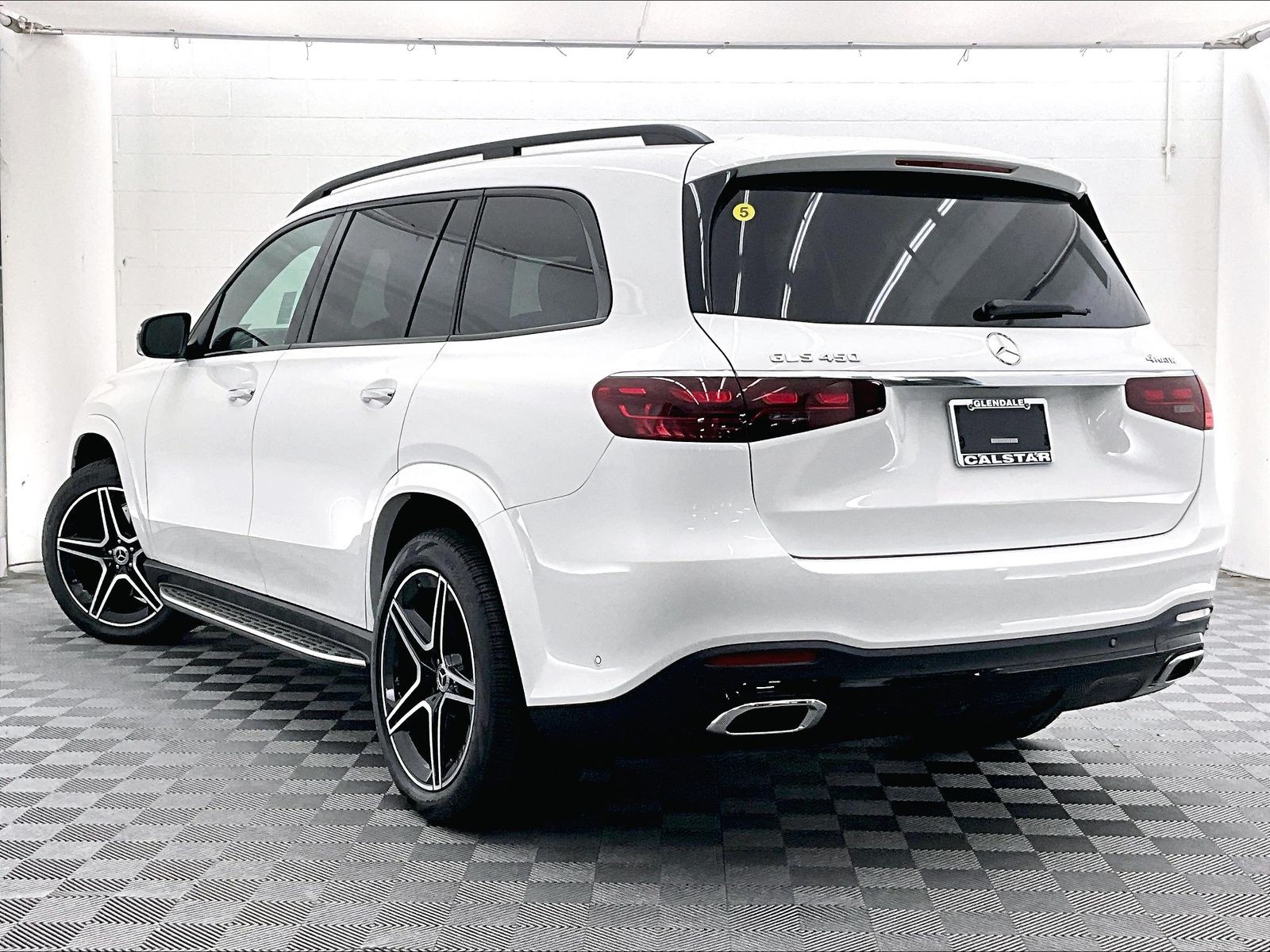 2026 Mercedes-Benz GLS photo 2