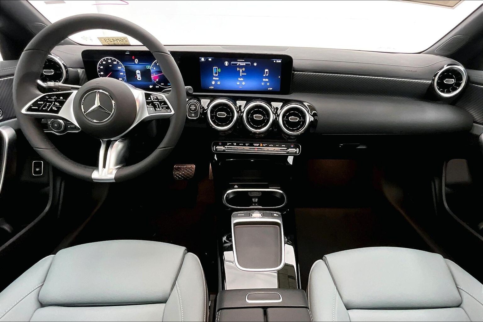 2026 Mercedes Benz CLA 250 photo 4
