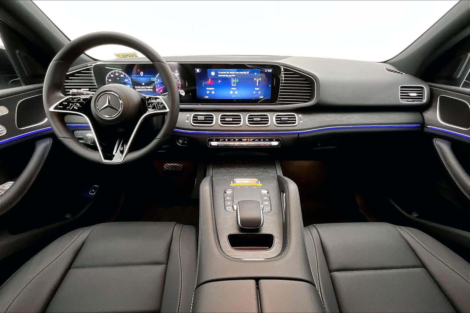 2026 Mercedes Benz GLE 450 4MATIC photo 3