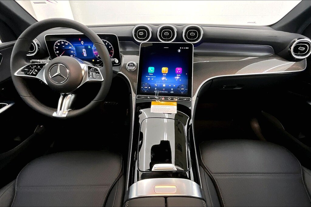 New 2026 Mercedes-Benz GLC 300  SUV