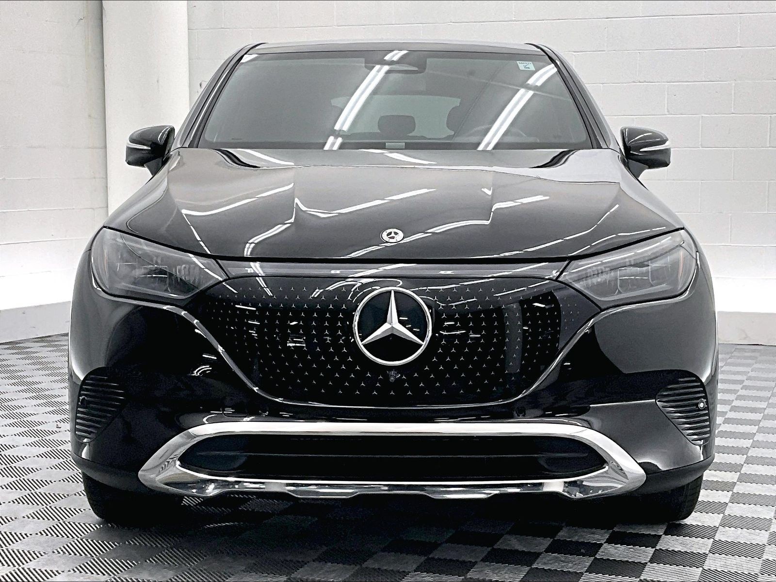 Certified 2023 Mercedes-Benz EQE SUV Base with VIN 4JGGM1CB0PA027110 for sale in Glendale, CA