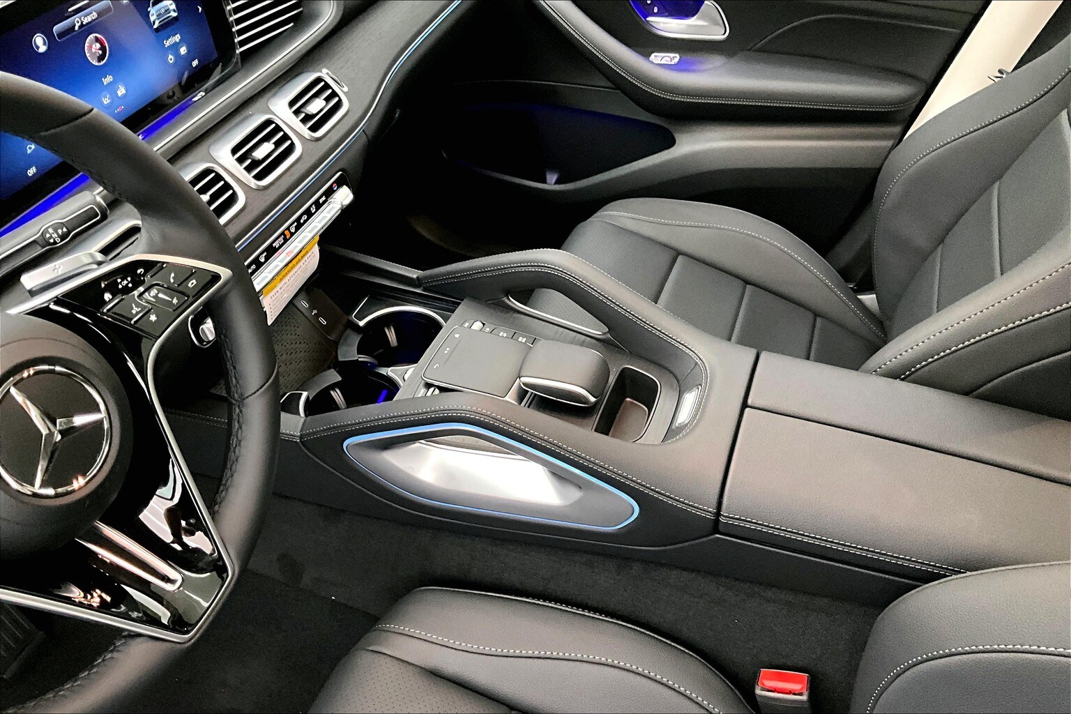 2026 Mercedes Benz GLE 450 4MATIC photo 3