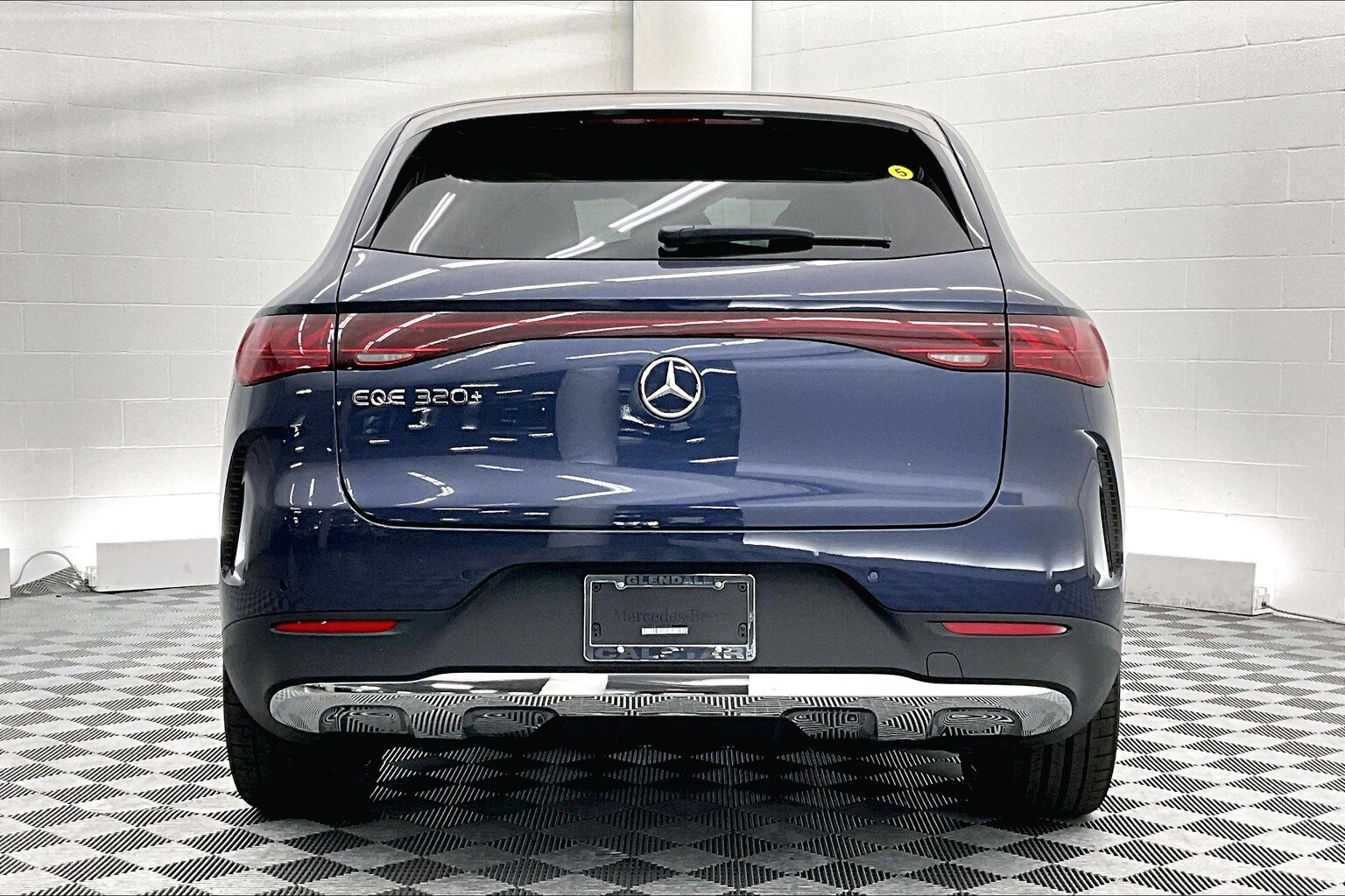 2026 Mercedes Benz EQE SUV photo 2