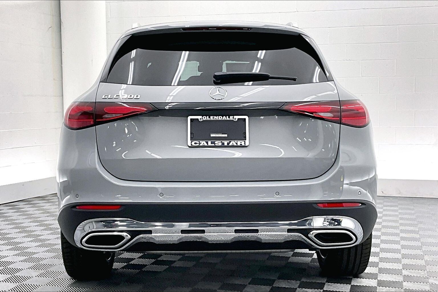 2026 Mercedes Benz GLC 300 photo 3