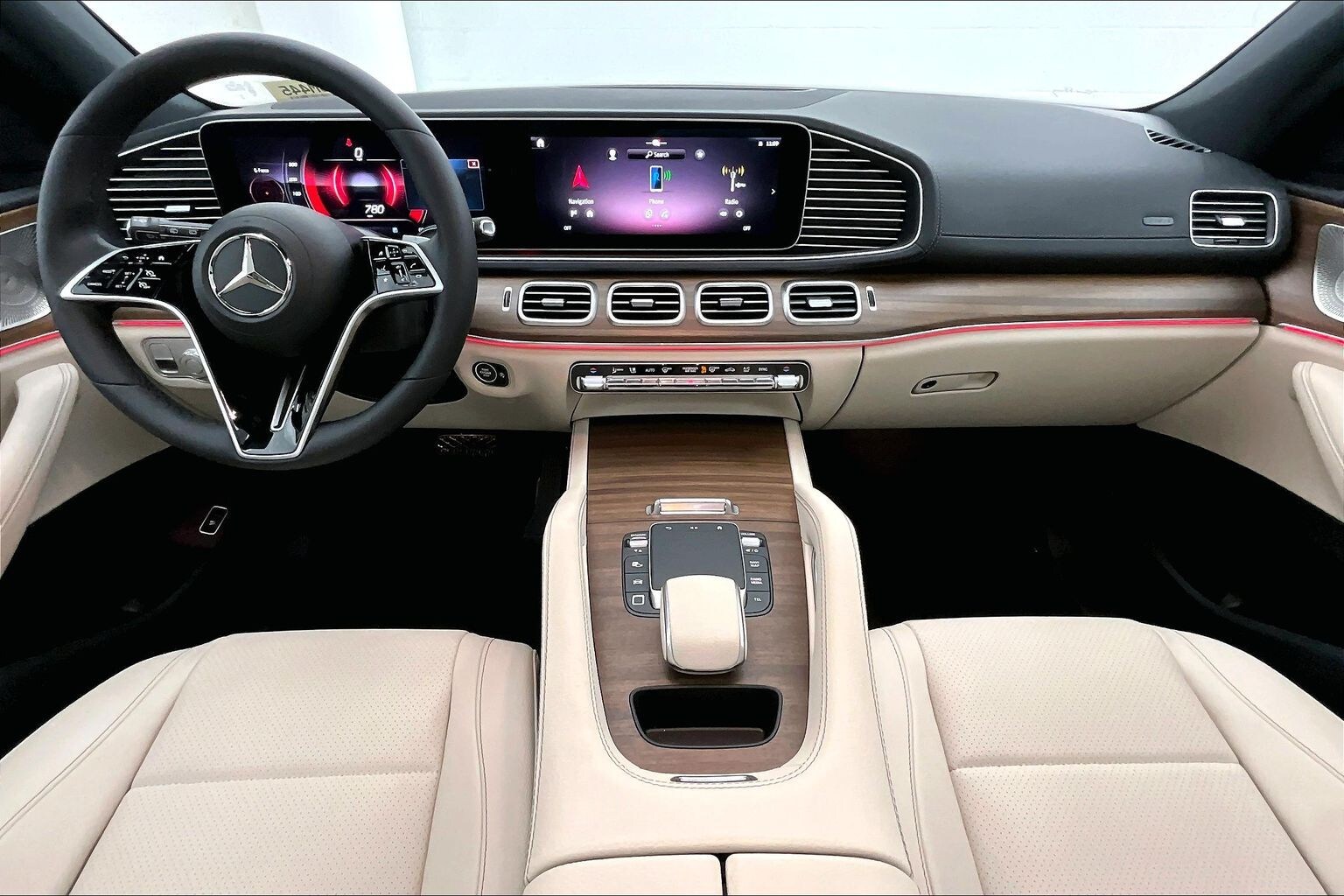 2026 Mercedes Benz GLE 350 4MATIC photo 3