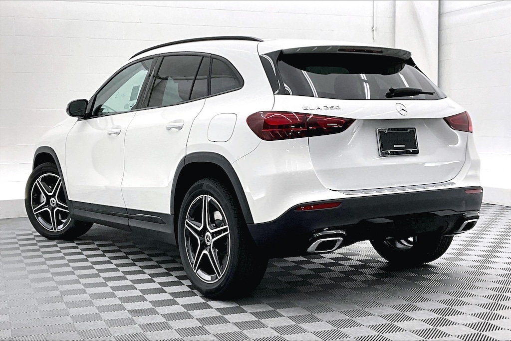 New 2026 Mercedes-Benz GLA 250  SUV