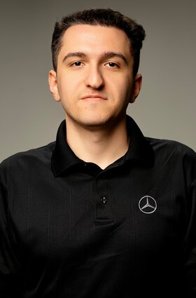 Staff member George Shishoyan from b6e7694211dc