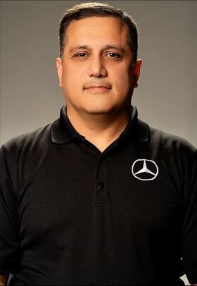 Staff member Art Avetyan from b6e7694211dc