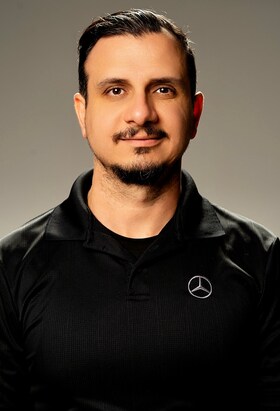 Staff member Ara Dergarapet from b6e7694211dc