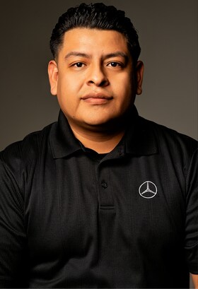 Staff member Alex Mendez from 316a0c333d6c