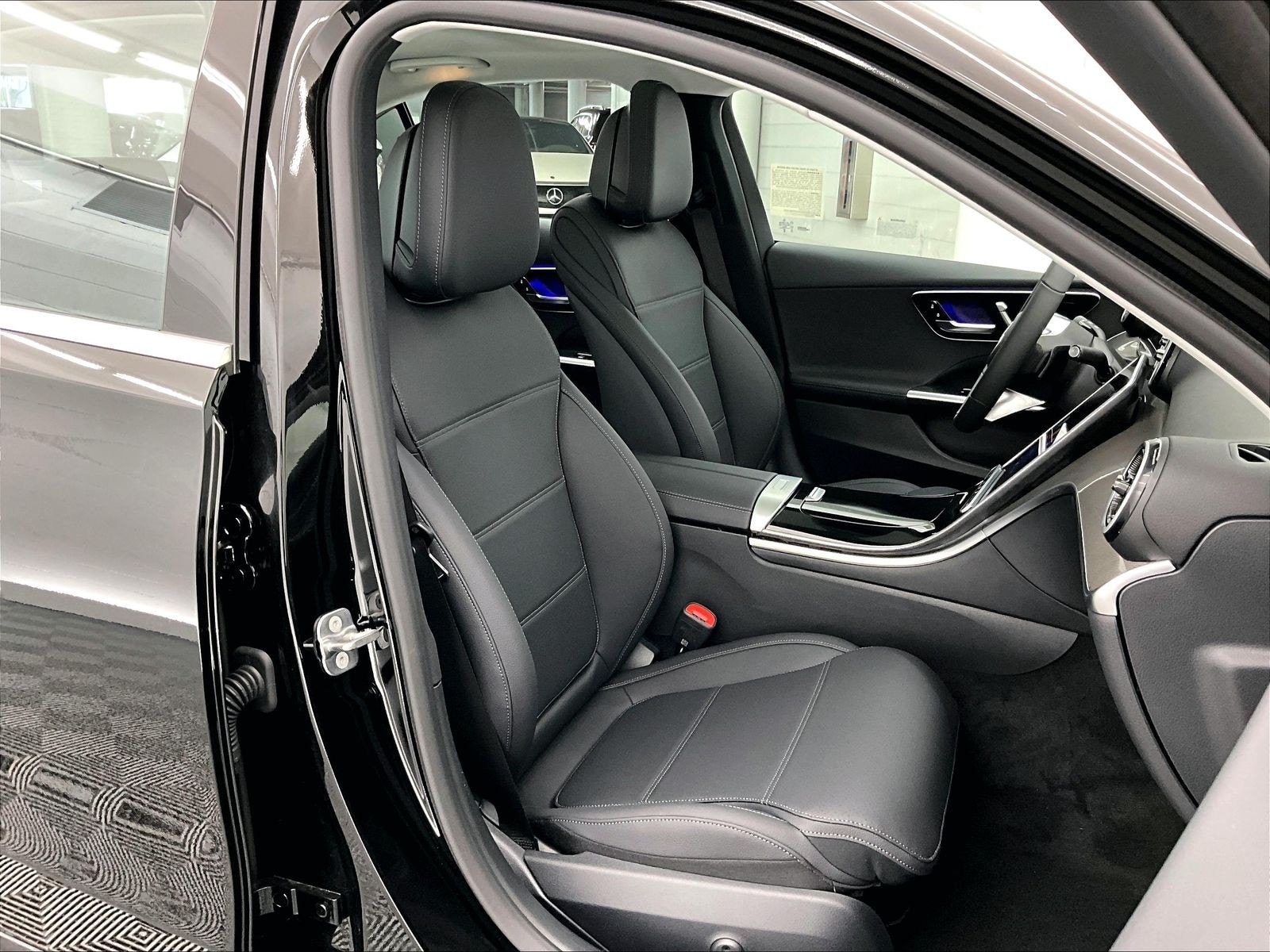 2026 Mercedes-Benz C-Class Sedan photo 5