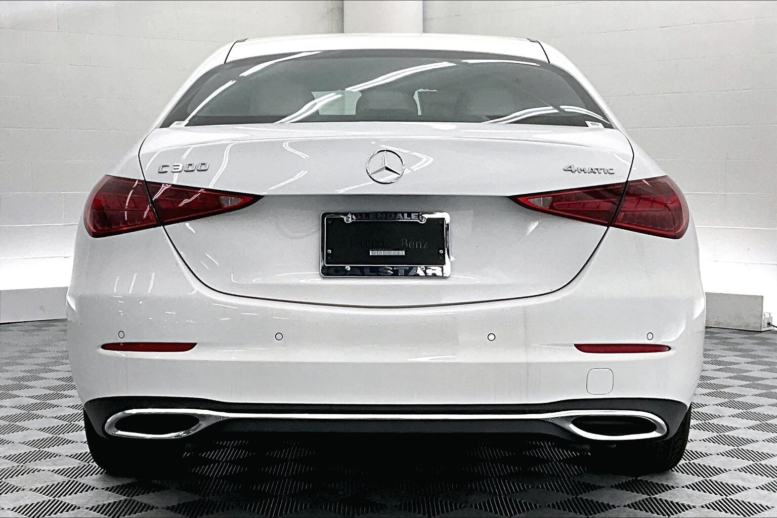 2025 Mercedes Benz C 300 4MATIC photo 3