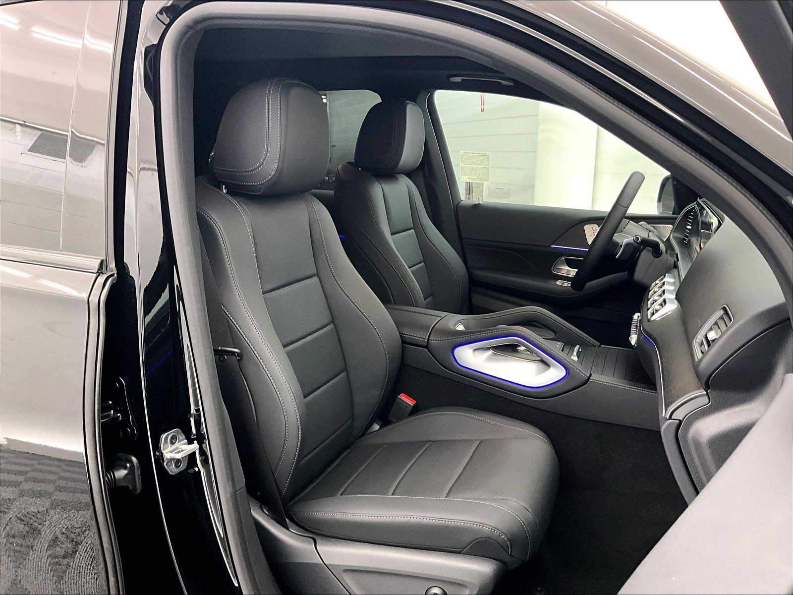 2026 Mercedes-Benz GLE photo 5
