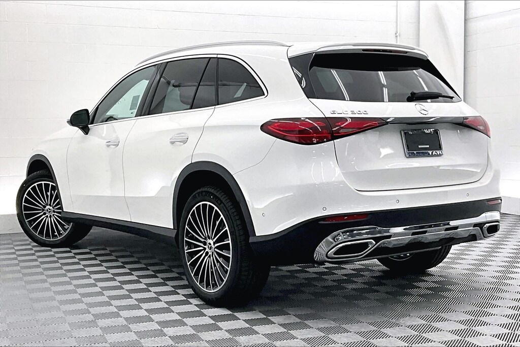 New 2026 Mercedes-Benz GLC 300  SUV