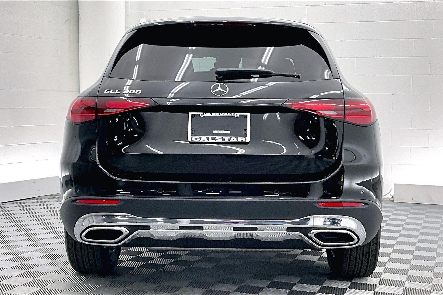 2026 Mercedes Benz GLC 300 photo 3