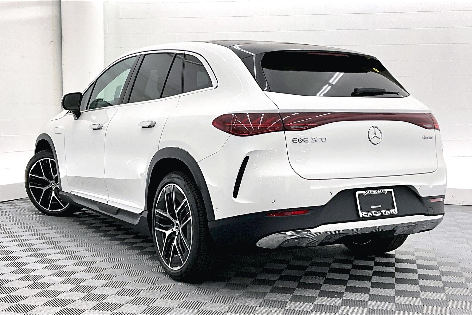 2026 Mercedes Benz EQE SUV 4MATIC photo 2