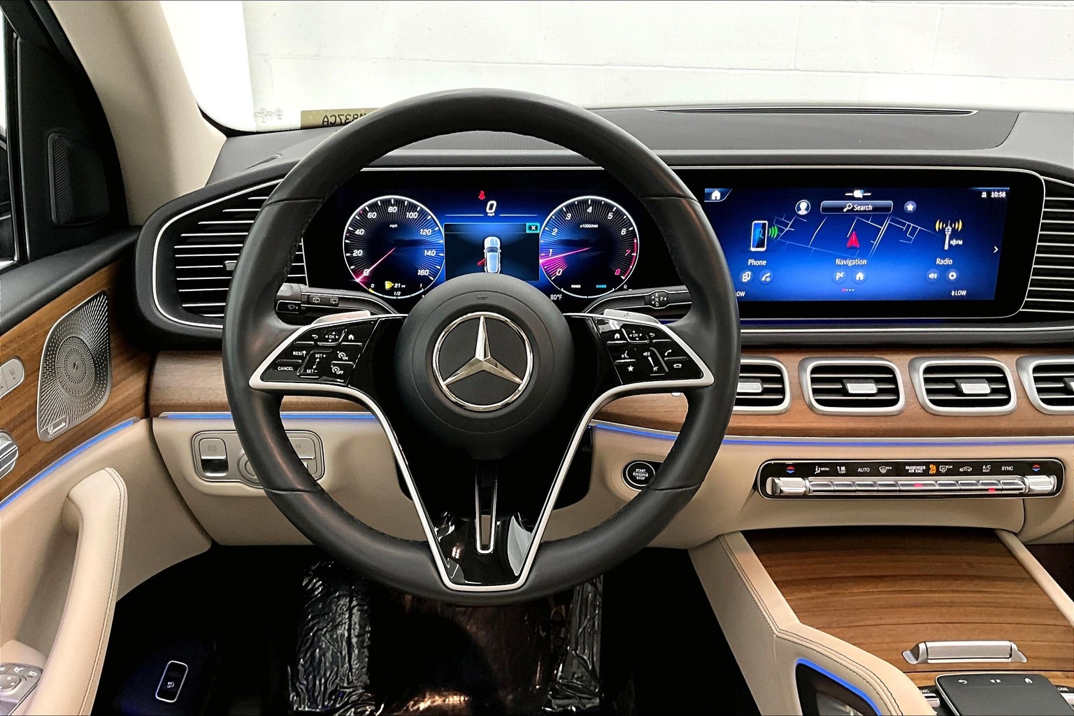 2024 Mercedes Benz GLE 350 4MATIC photo 4