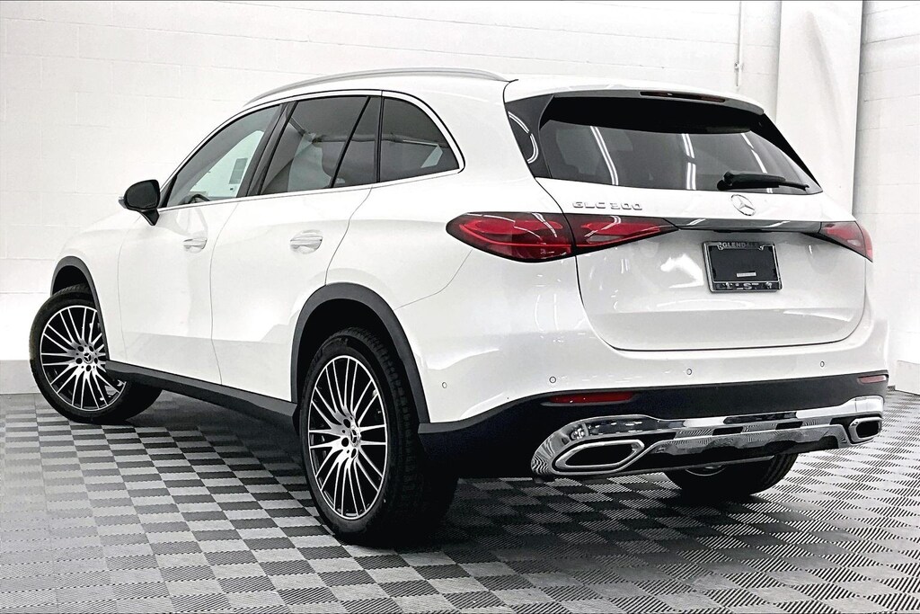 New 2026 Mercedes-Benz GLC 300  SUV