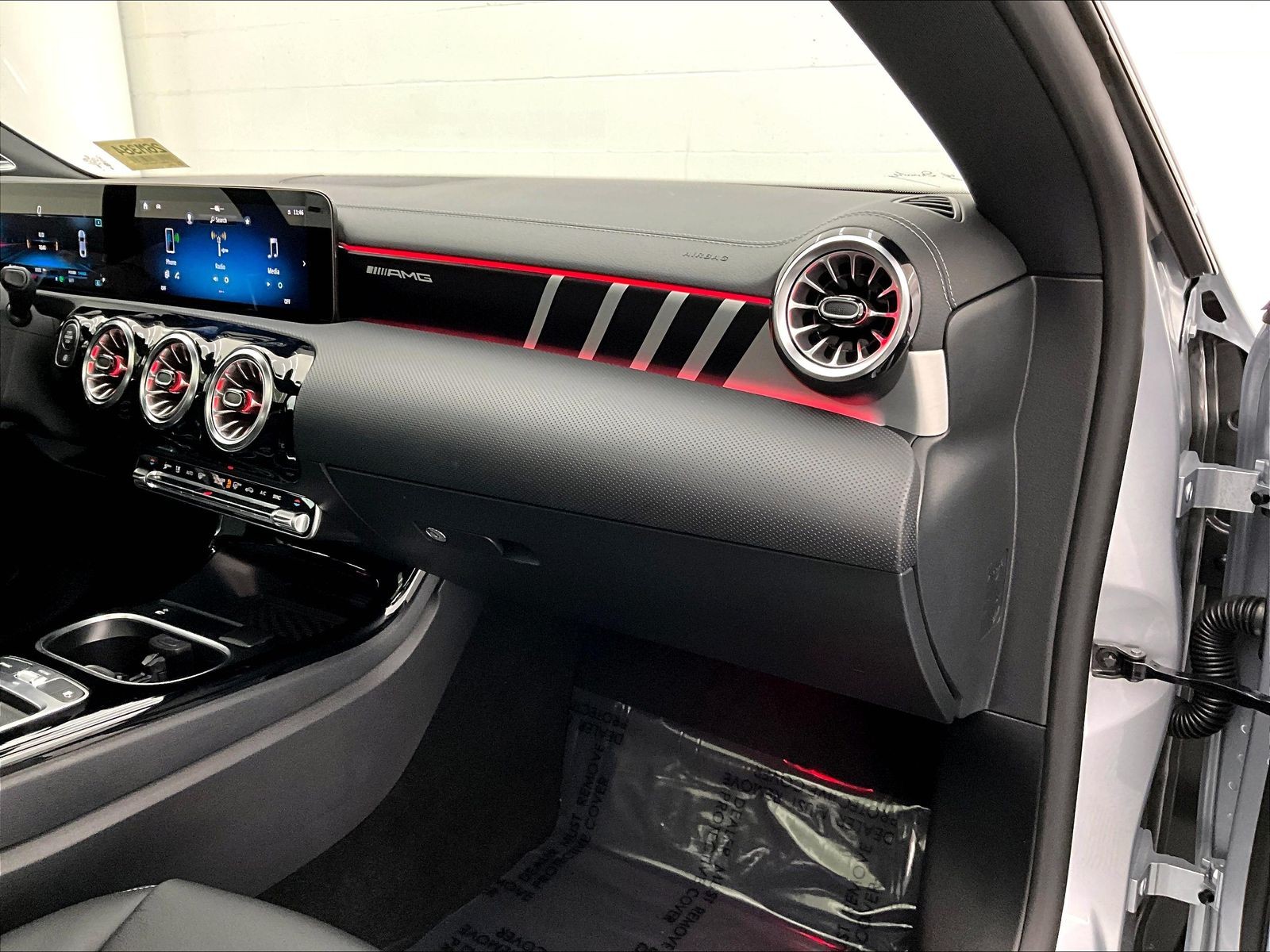 2026 Mercedes-Benz CLA AMG CLA35 - Photo 20