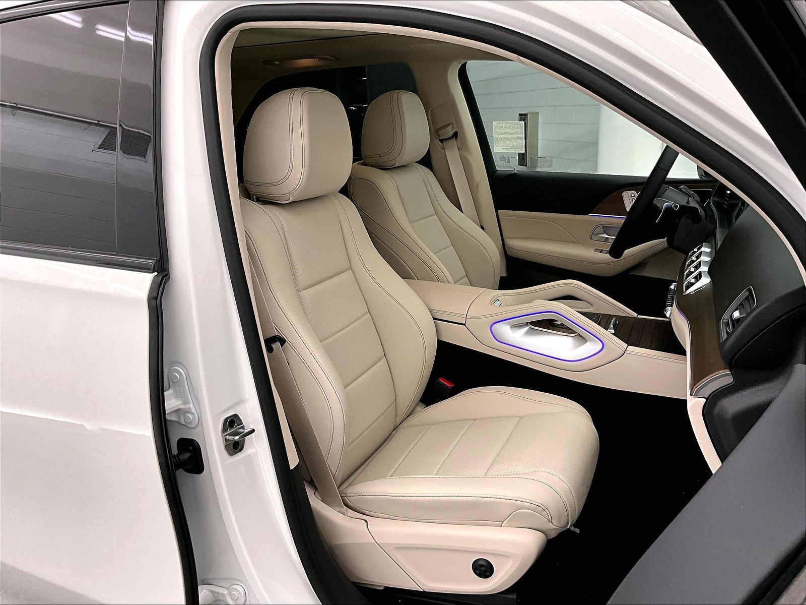 2026 Mercedes-Benz GLE photo 5